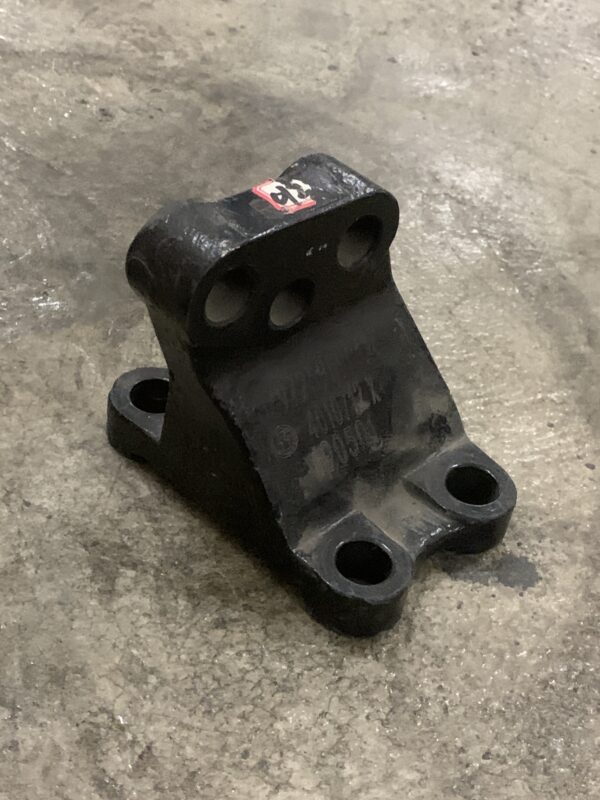 Shacman engine back right bracket(SM) DZ97259590126