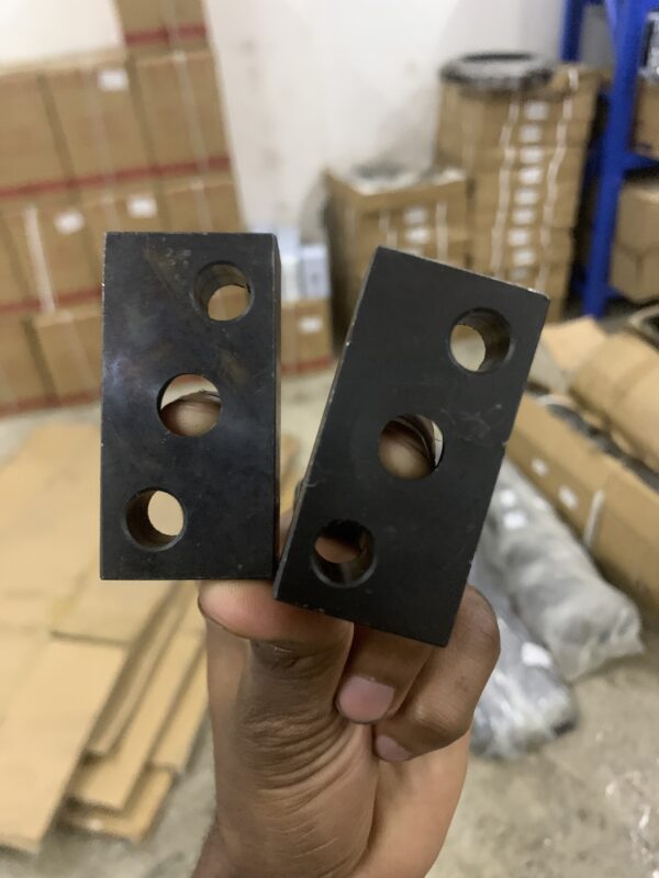 WD615 tubocharger oil feed pipe flange 61560110152