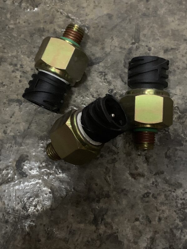 Shacman  Pressure sensor(SM) DZ97189711201