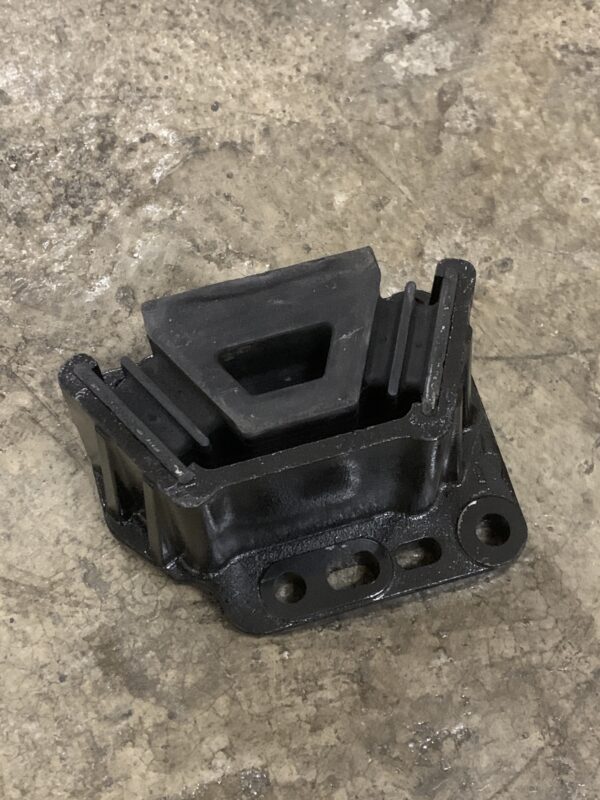 Shacman engine front left shock-absorbing pad-vpm(SM) DZ97259590207