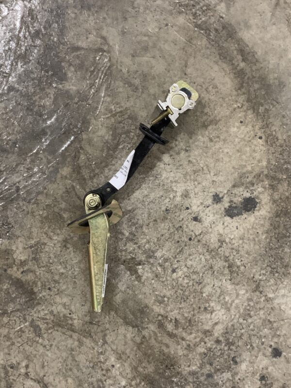 Shacman Right door stopper assembly(SM) DZ14251330130