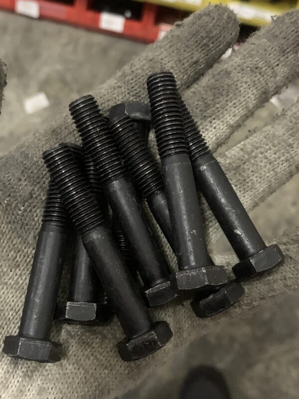 External hexagon screw 10*65