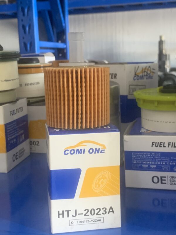 Toyota Oil Filter 04152-YZZA6    (COROLLA,YARIS,RAV4,AURIS X LEXUS CT